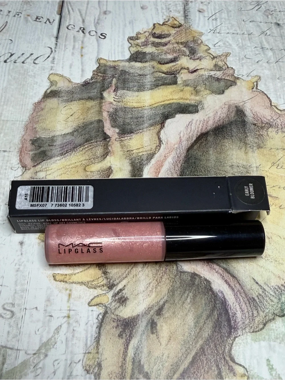MAC COSMETICS BNIB EARLY BLOOMER lipgloss lipglass VERY RARE